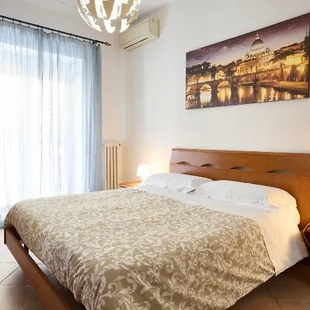 Metro Gardenie Apartamento Roma