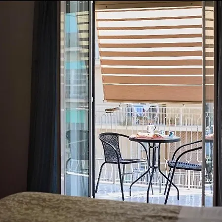 Metro Gardenie Apartman *